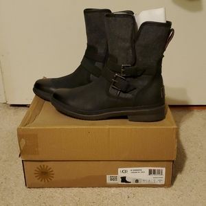 UGG Womens Simmens Boot